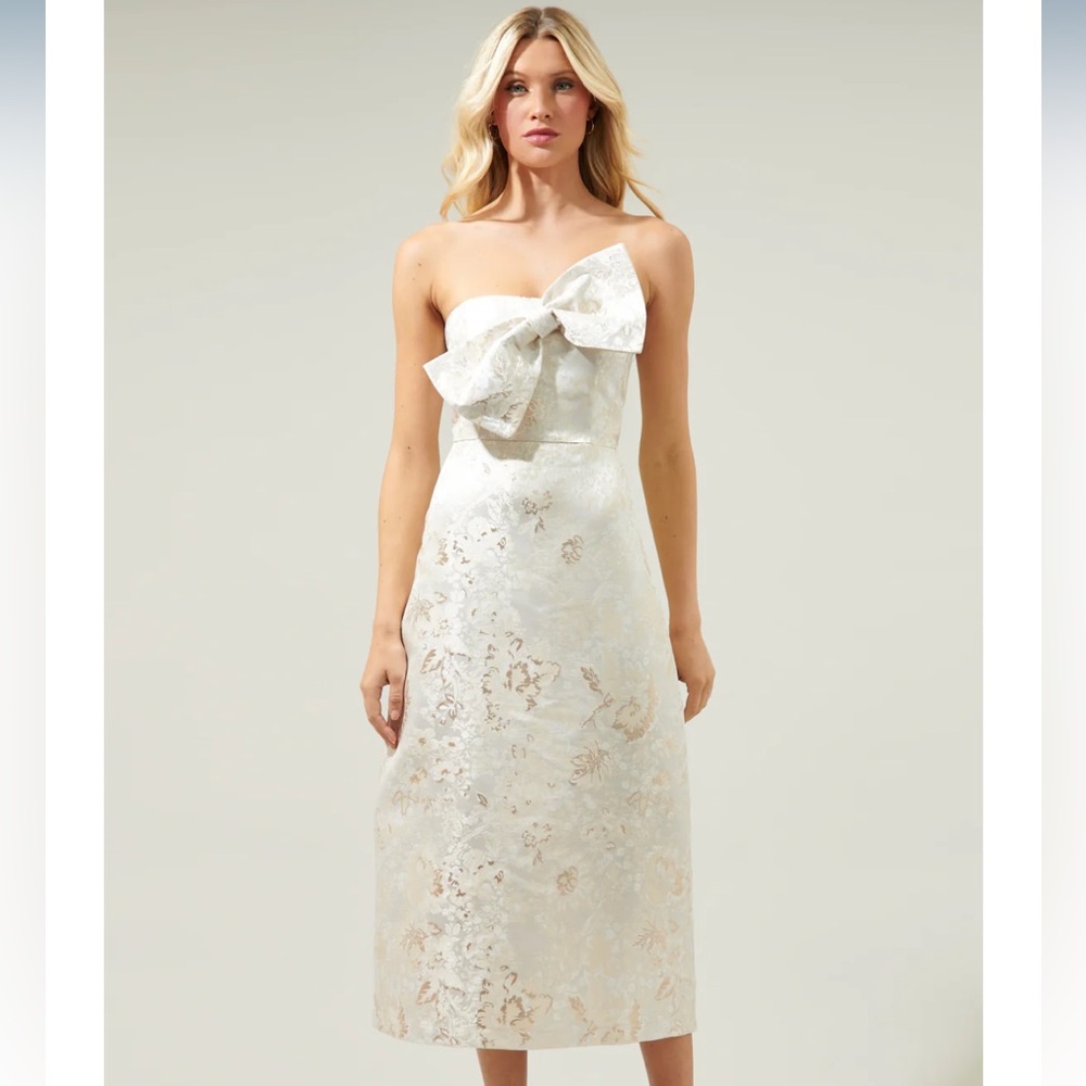 Lola Jacquard Bow Strapless Midi Dress